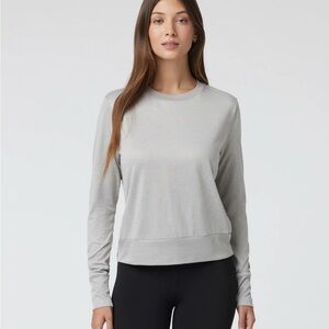 NWT Vuori Daydream Crew Small